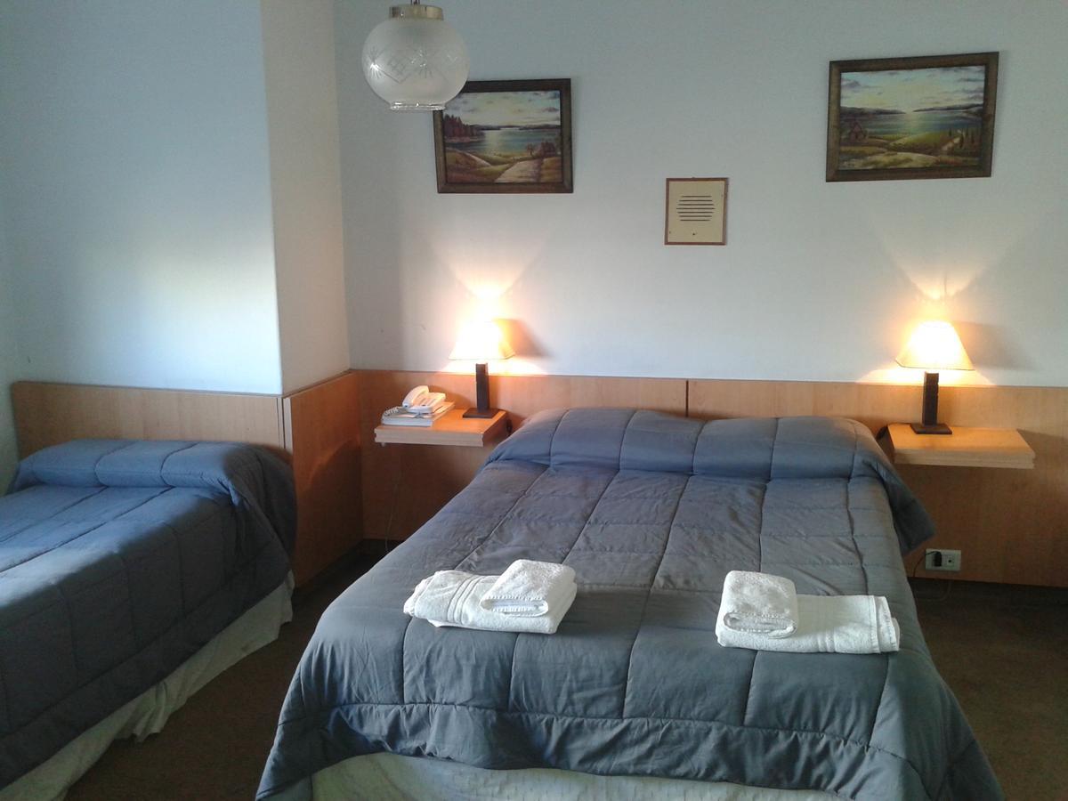 Iberia Hotel Olascoaga Neuquen Ngoại thất bức ảnh