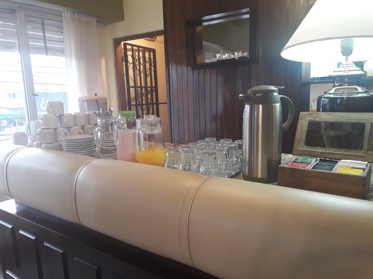 Iberia Hotel Olascoaga Neuquen Ngoại thất bức ảnh